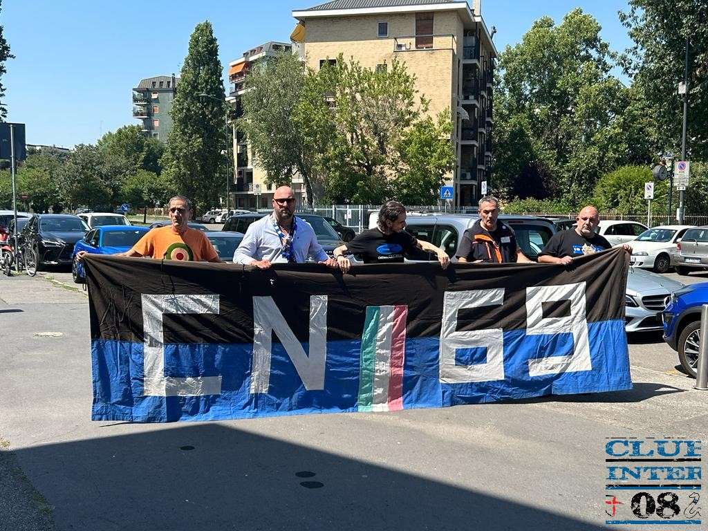 inter curva nord funerali suarez