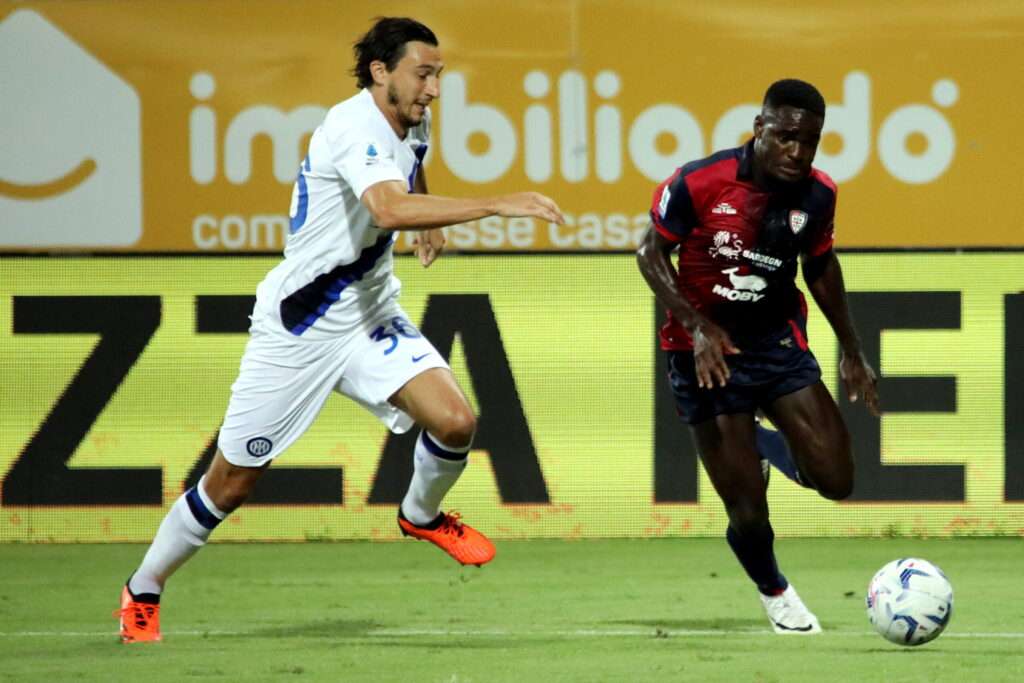 La moviola di Cagliari-Inter, Corsport: non c’è rigore su Luvumbo moviola cagliari inter luvumbo