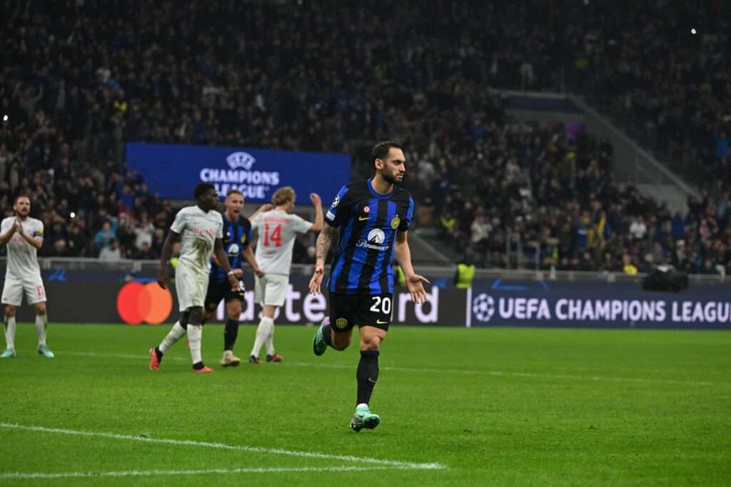Inter-Salisburgo, Hakan Calhanoglu: non era facile vincere oggi. La scelta di Lukaku… Inter Salisburgo Hakan Calhanoglu