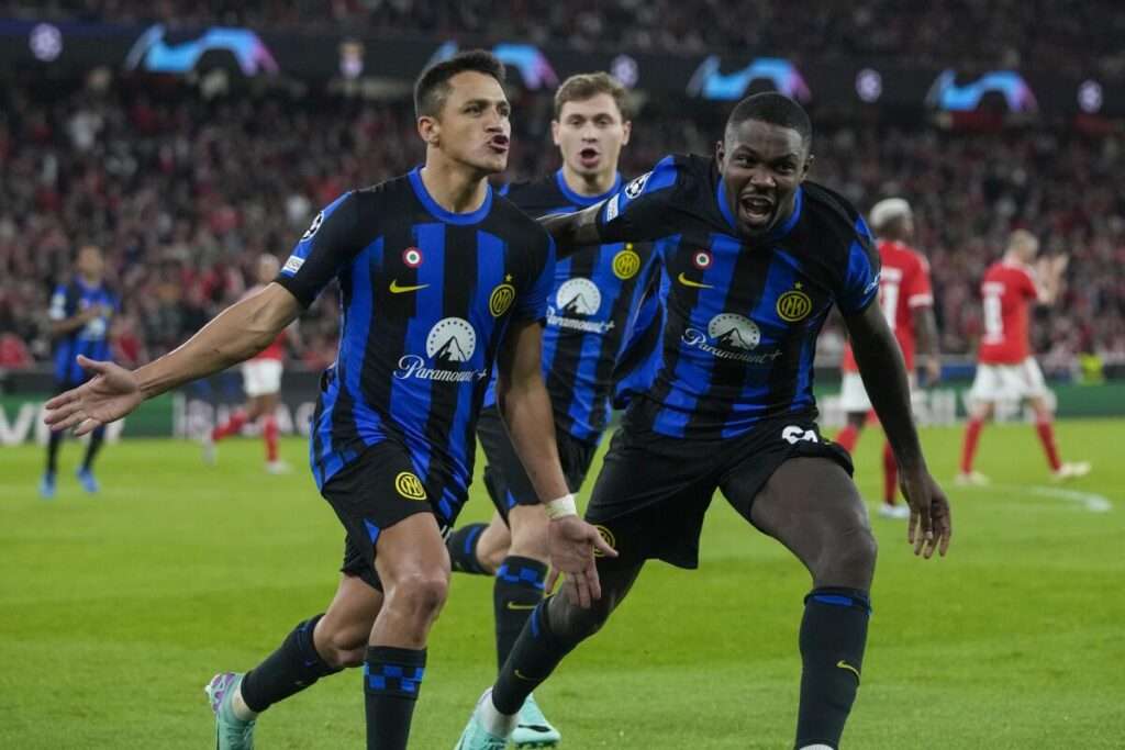 Benfica Inter Alexis sanchez