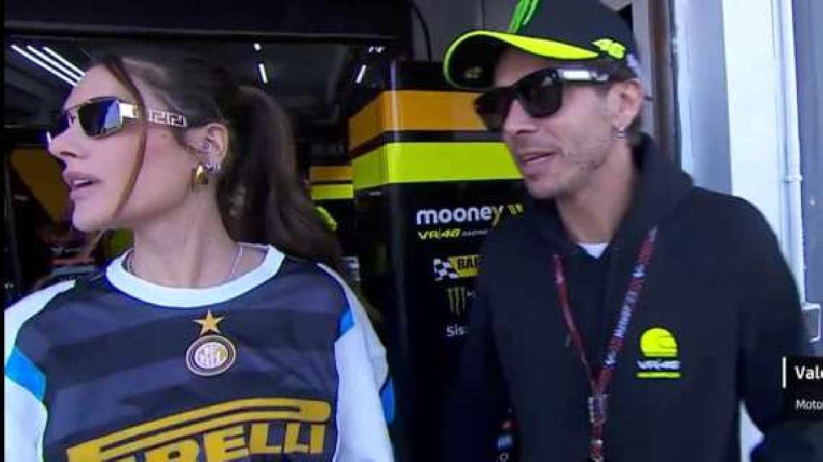 Inter, bravo Valentino Rossi: che splendida maglia per Francesca Sofia Novello!