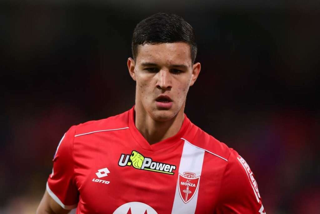 Inter, Lionel Messi esalta Valentin Carboni: avrà un grande futuro. Le dichiarazioni messi esalta valentin carboni avrà un grande futuro