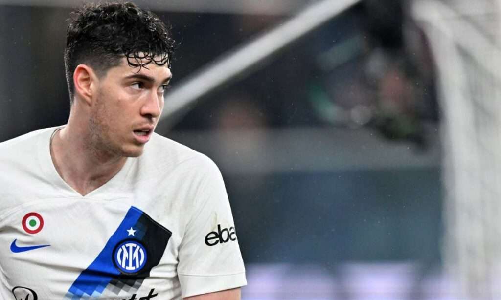 Verso Fiorentina-Inter, Alessandro Bastoni torna in gruppo. Sarà titolare? Fiorentina Inter Alessandro Bastoni
