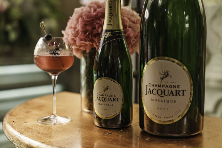 champagne Jacquart