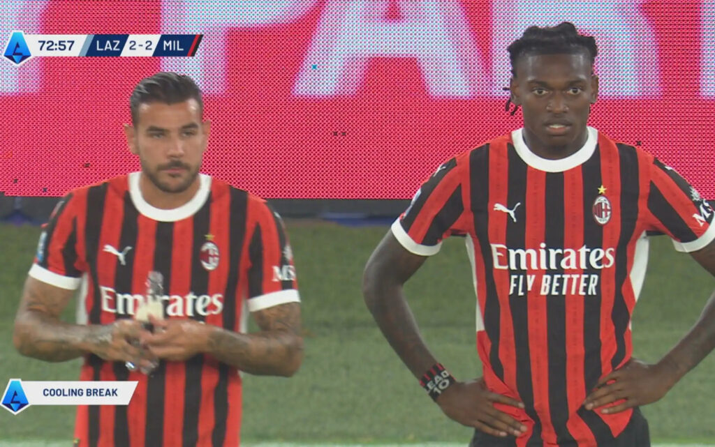 Milan nel caos: Leao e Theo Hernandez contro Fonseca. La ricostruzione