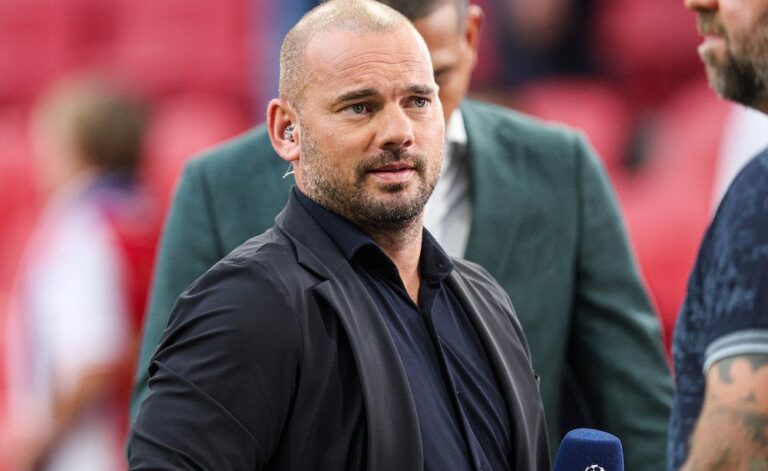 Sneijder Dumfries Inter Weghorst