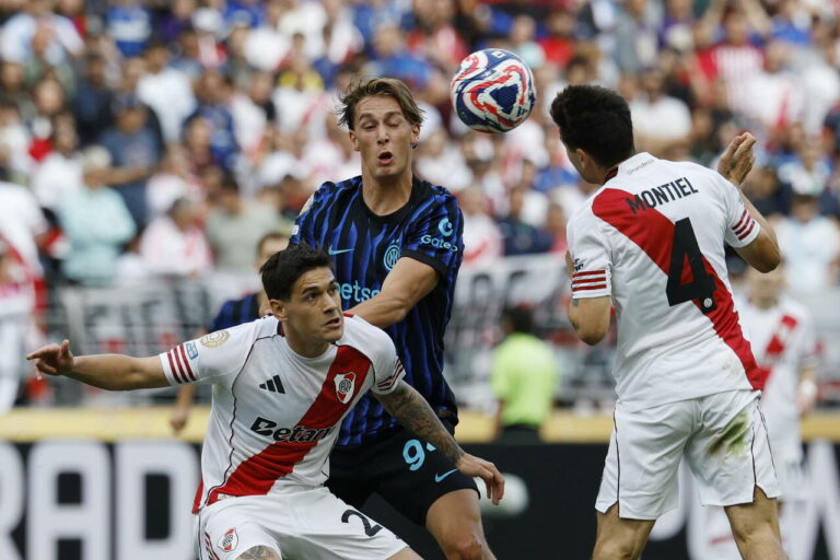 inter river plate pagelle pio esposito