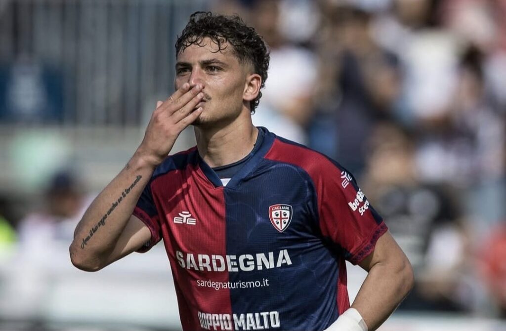 Calciomercato Inter: il Cagliari riscatta Sebastiano Esposito