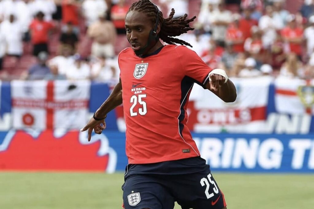 Calciomercato Inter, a destra rotta su Djed Spence