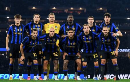 Juventus-Inter, appunti amichevoli: un aereo pronto per prendere il volo